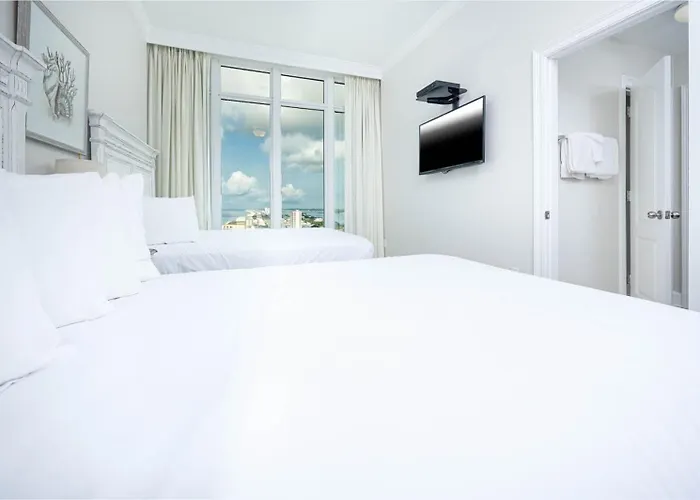 Phoenix 2301 Apartment *